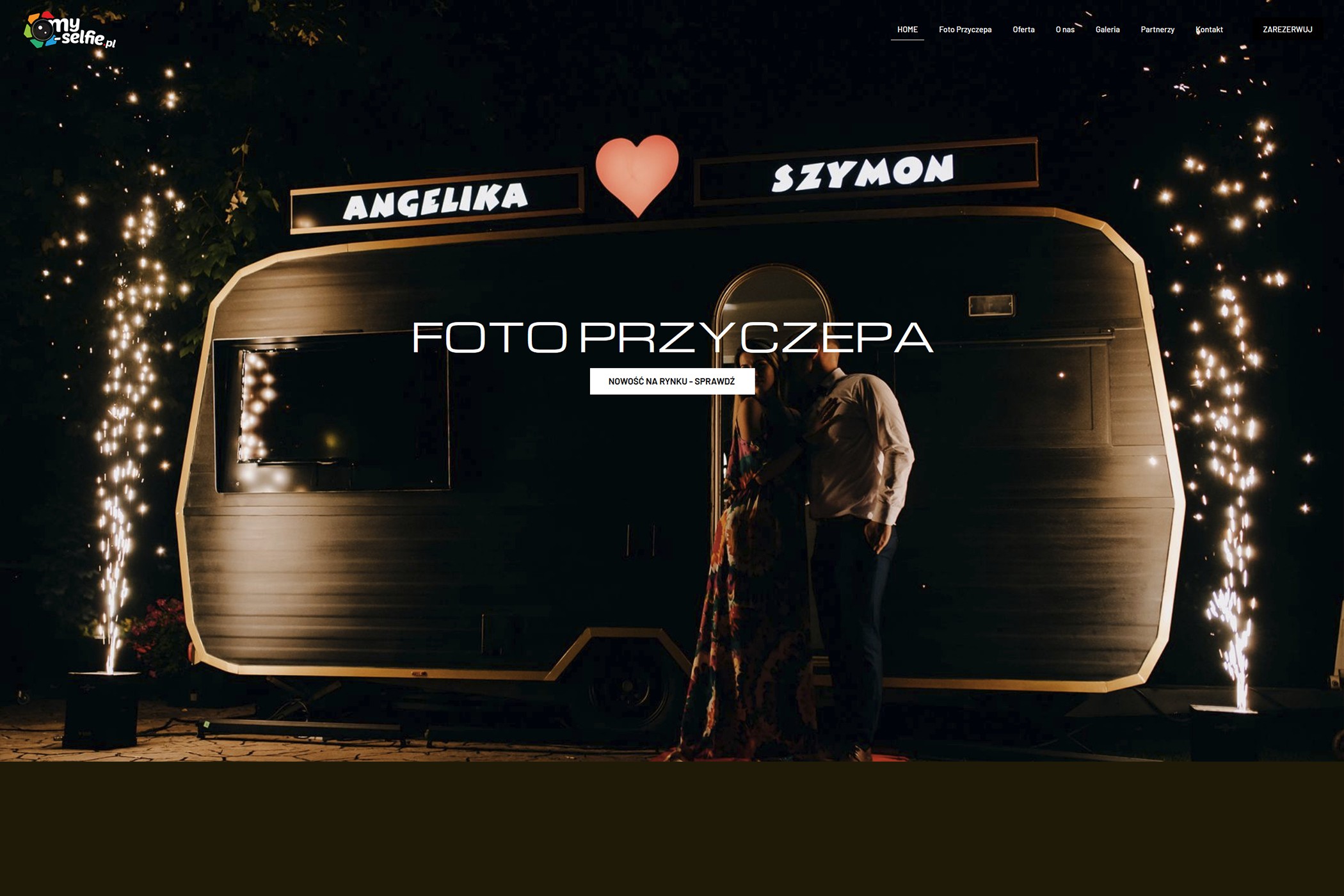 Strona internetowa my-selfie.pl z przyczepą z fotobudką